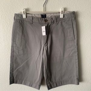 J. Crew Rivington Gray Chino Shorts Adult Size 32 W NEW